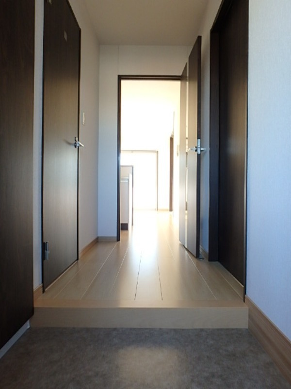 玄関　図面と現状に相違がある場合には現状を優先