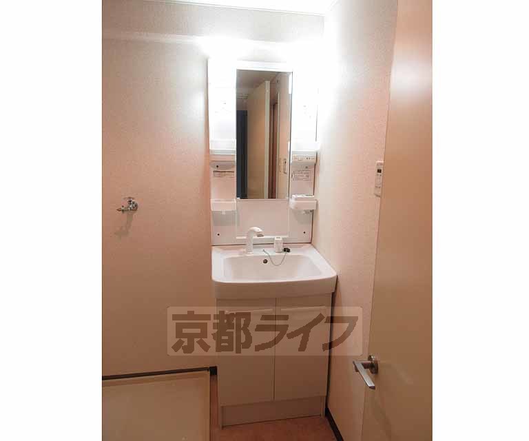 洗面設備　独立洗面台です！