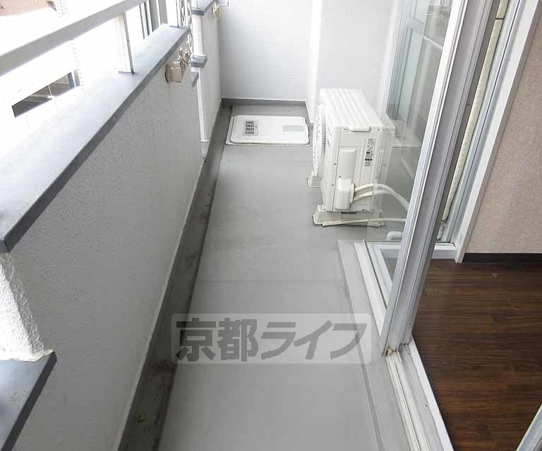 バルコニー　バルコニースペースです！