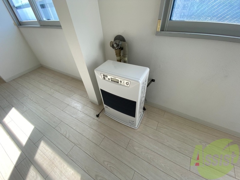 その他設備　灯油暖房です。札幌の寒い冬もこれで大丈夫！