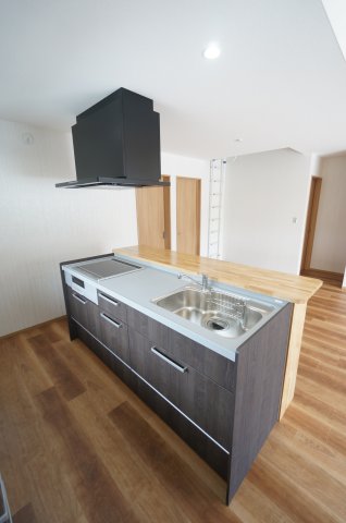 キッチン　水曜日、営業時間外もご相談ください！