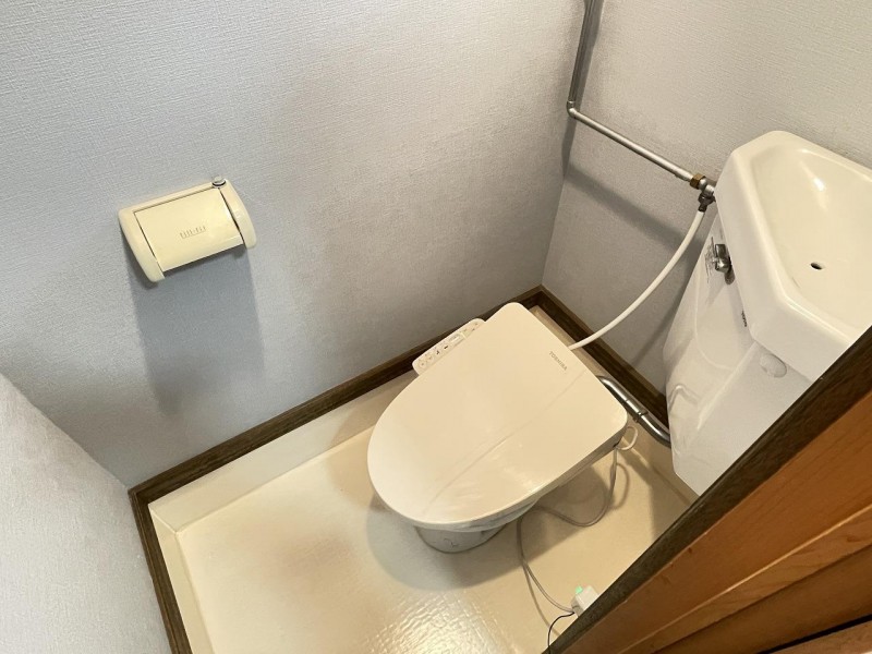 トイレ　トイレ