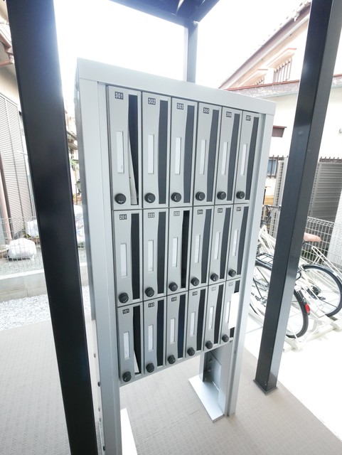 エントランス　★メールボックスの写真です★