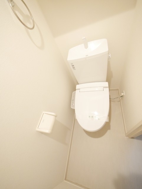 トイレ　★温水洗浄便座のあるトイレです★