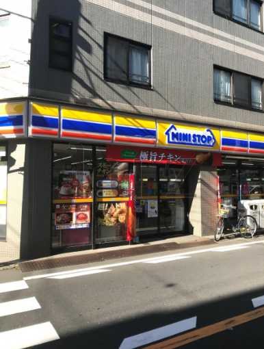 コンビニ　ミニストップ 松本町3丁目店（コンビニ）まで103m