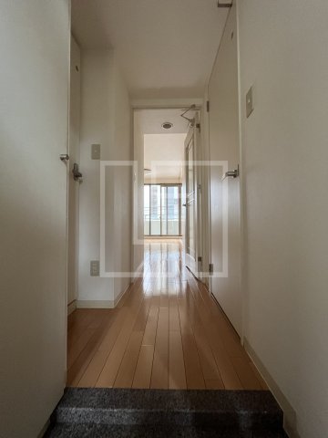 玄関　アーデンタワー立売堀　玄関スペース