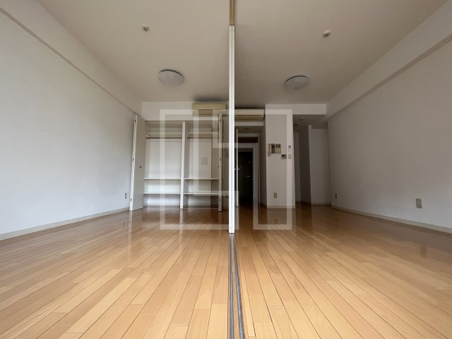 居室・リビング　アーデンタワー立売堀　リビング・ダイニングスペース