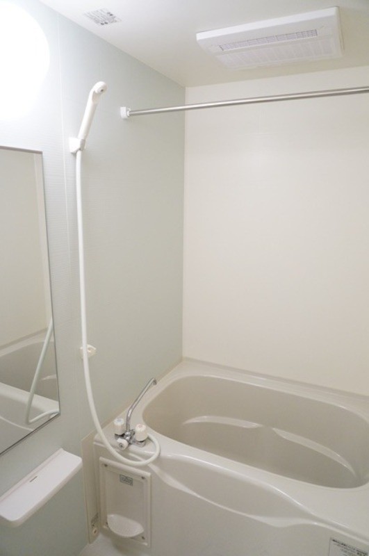 バス・シャワールーム　図面と現状に相違がある場合には現状を優先