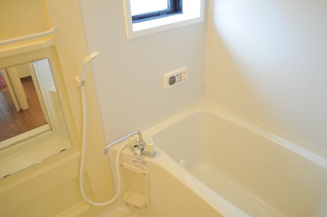 バス・シャワールーム　高温足し湯オートバス