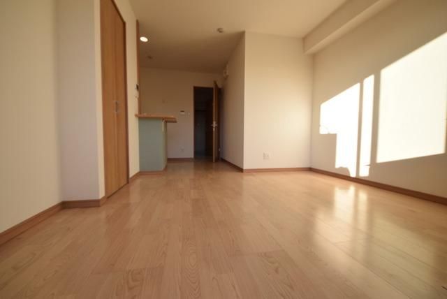 居室・リビング　9.9帖洋室