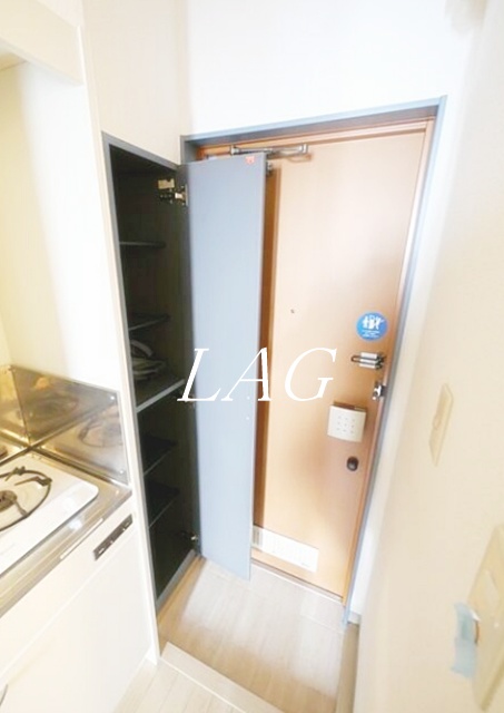 玄関　玄関です。