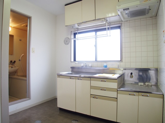 キッチン　写真は別部屋です