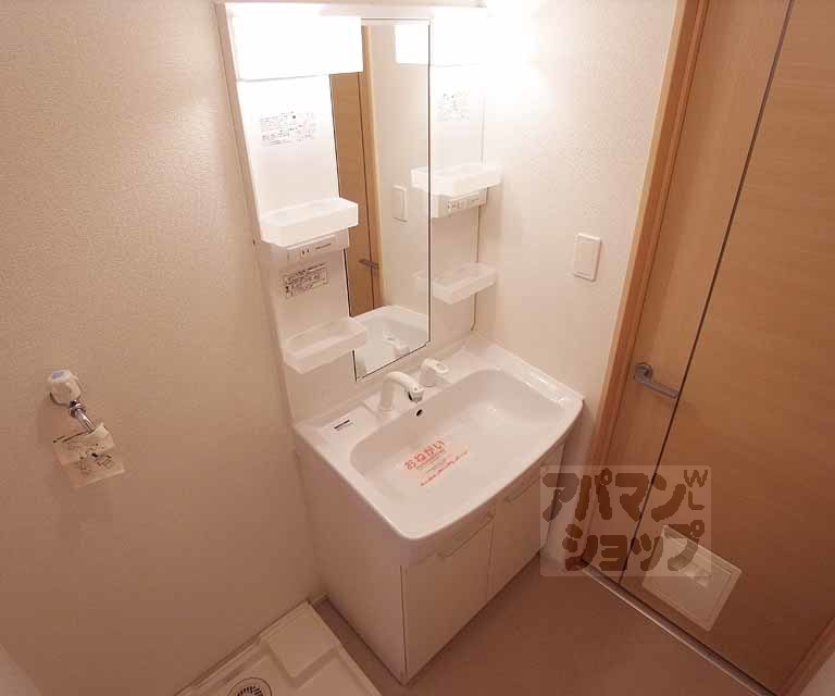 洗面設備　洗面脱衣場です。