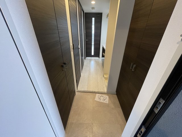 玄関　落ち着いた玄関です