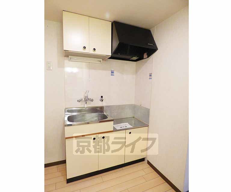 キッチン　コンパクトなキッチンです。