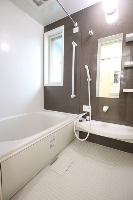 バス・シャワールーム　浴室