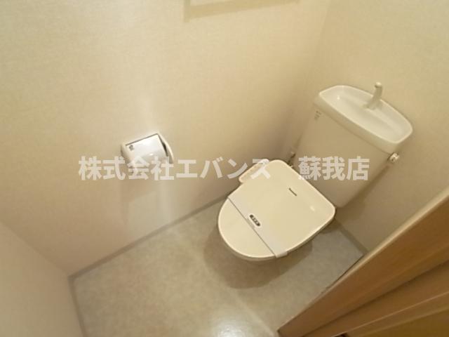 トイレ　トイレもきれいです