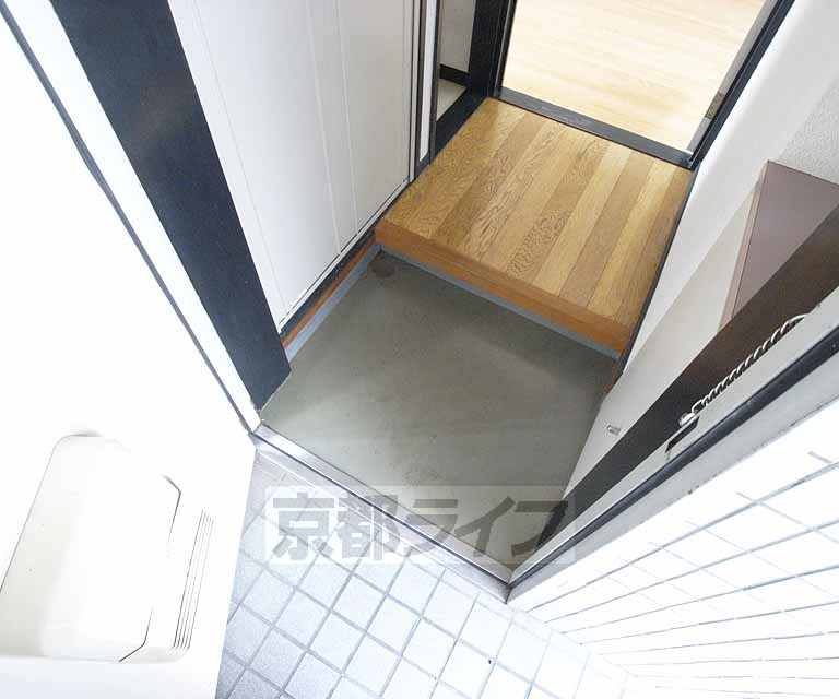 玄関　玄関です。