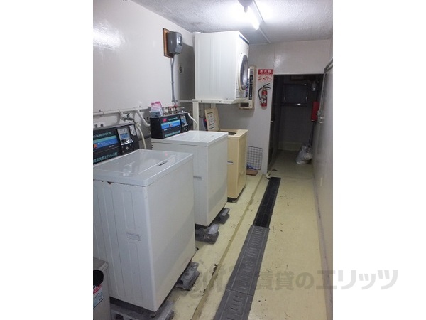 その他共有部分　コインランドリー付いてます
