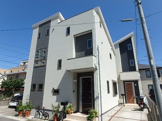 建物外観　駐車場付無料♪２ＳＬＤＫ♪