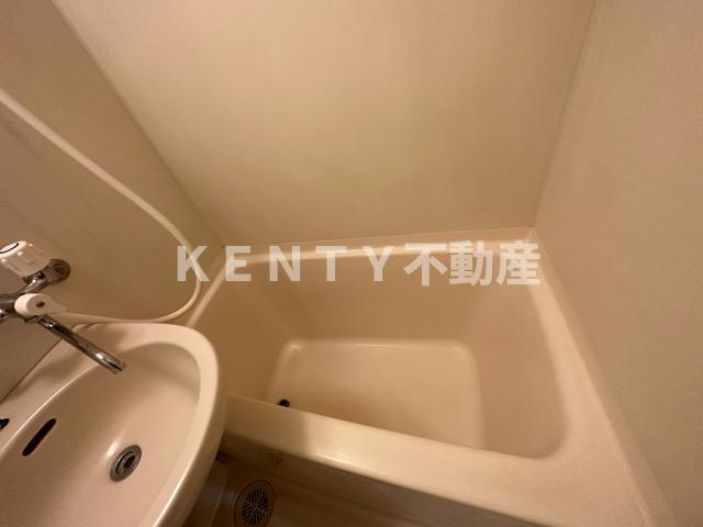 バス・シャワールーム　お風呂です