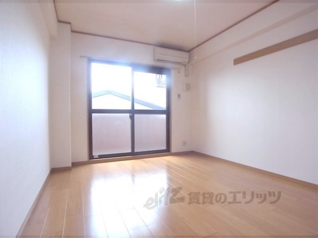 居室・リビング　洋室