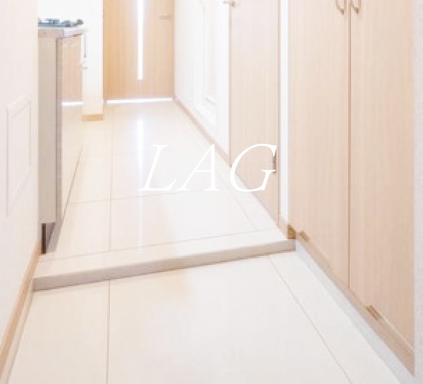 玄関　玄関です。