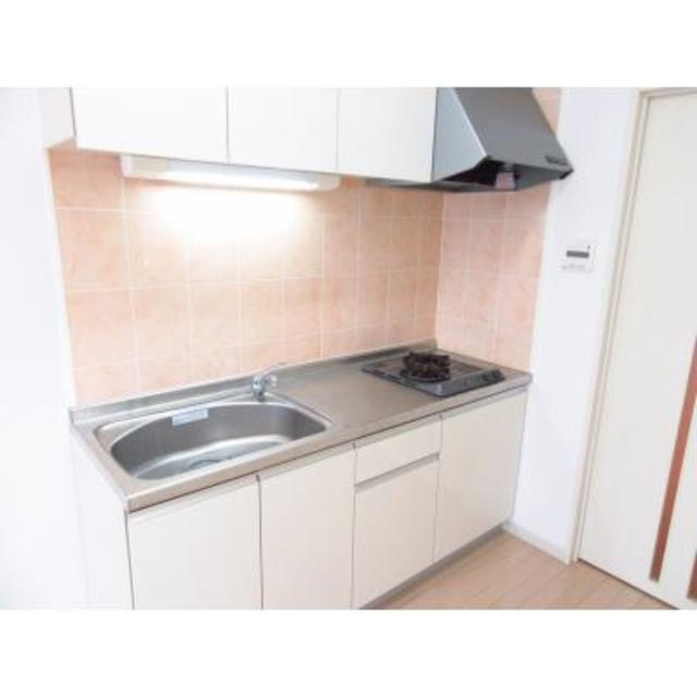 キッチン　※写真は同タイプ住戸です。