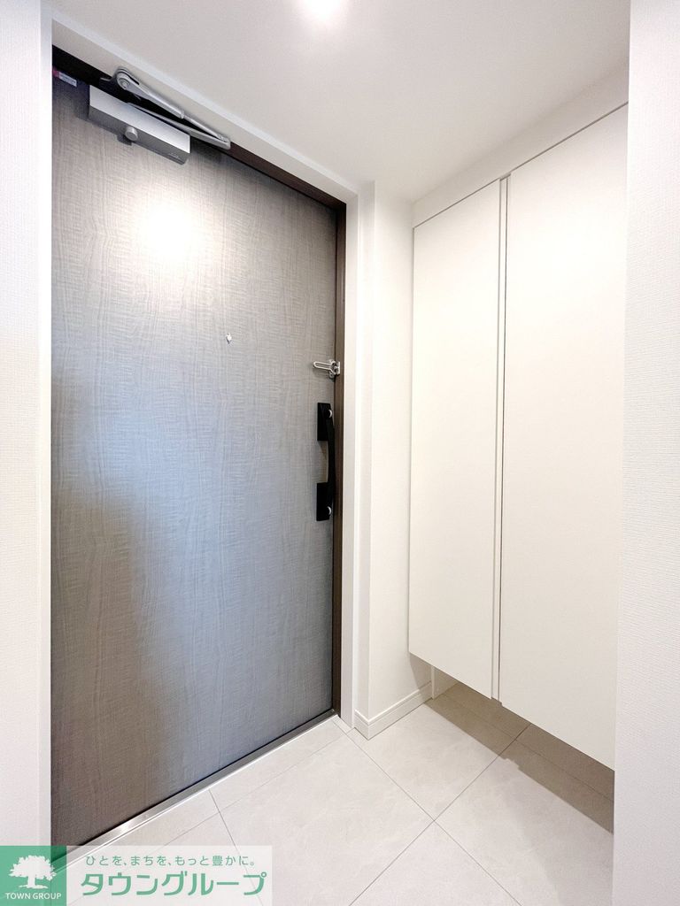 玄関　※参考写真