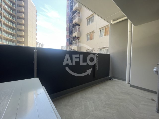 バルコニー　リビオメゾン新大阪　バルコニー