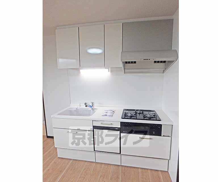 キッチン　広めのキッチンです