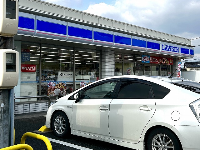 コンビニ　ローソン 松江上乃木二丁目店（コンビニ）まで467m