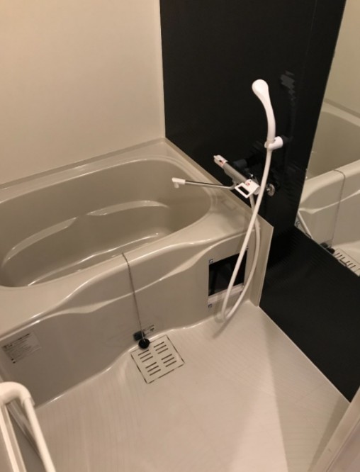 バス・シャワールーム　同施工参照