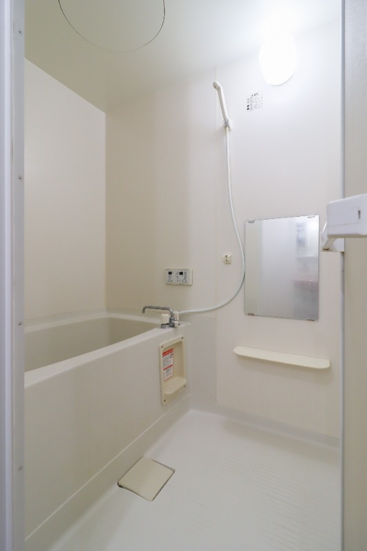 バス・シャワールーム　図面と現状に相違がある場合には現状を優先