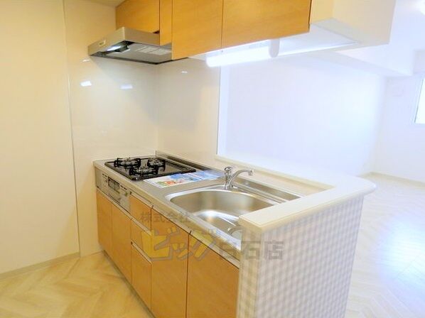 キッチン　人気の対面キッチンです♪