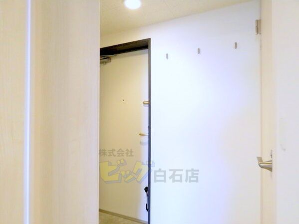 玄関　広々とした玄関です♪