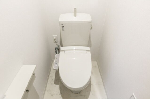 トイレ　別部屋参考写真