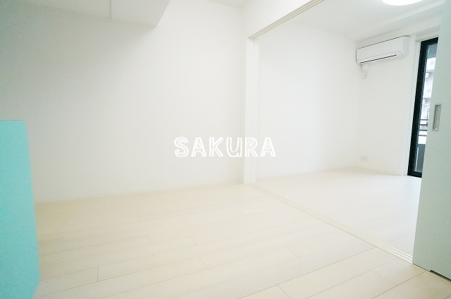 居室・リビング　開放感のあるゆったりとしたお部屋です♪