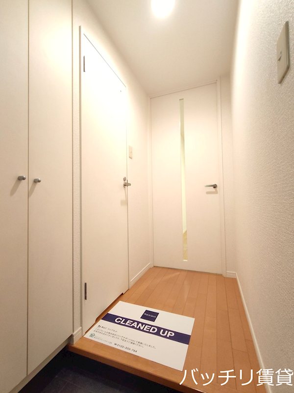 玄関　別号室写真の為、現状優先