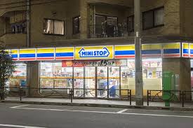 コンビニ　ミニストップ 堀切菖蒲園店（コンビニ）まで390m