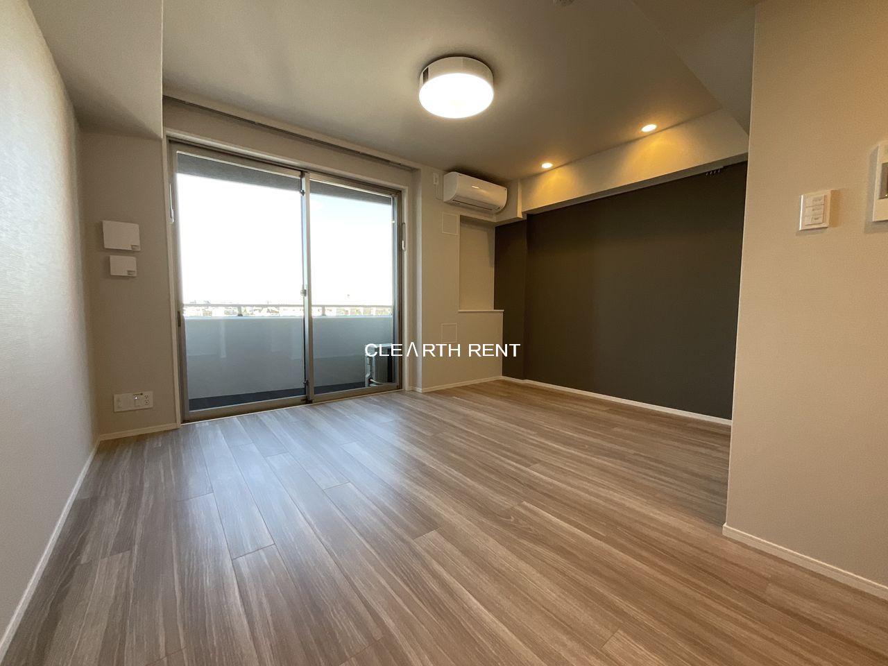 居室・リビング　9.8帖の広々居室