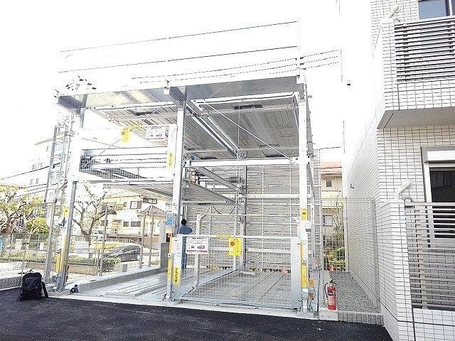 駐車場　駐車場完備です