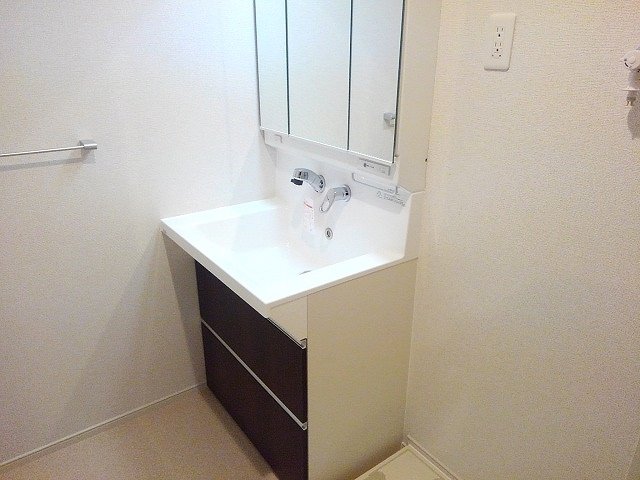 洗面設備　洗面所です