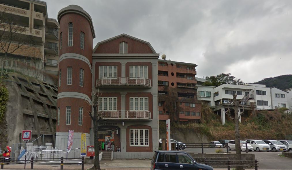 郵便局　長崎小曽根郵便局（郵便局）まで252m