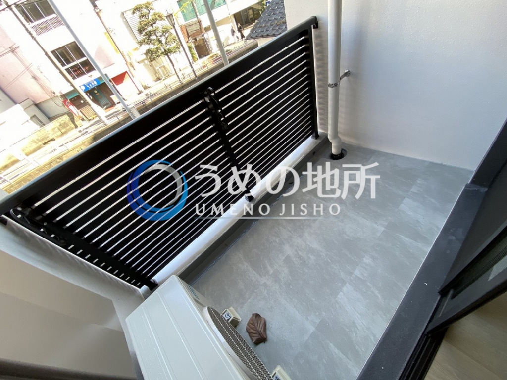 バルコニー　バルコニー