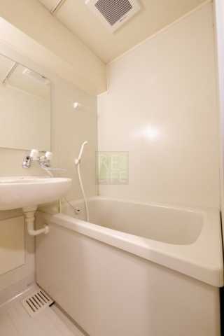 バス・シャワールーム　別部屋参考写真