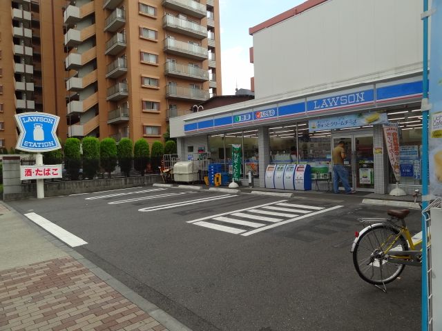 コンビニ　ローソン（コンビニ）まで470m