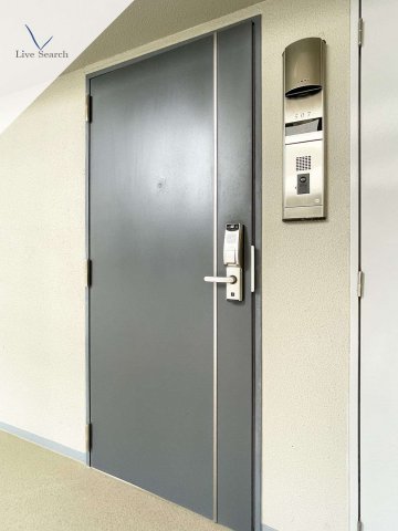 玄関　シンプルで使いやすい玄関です