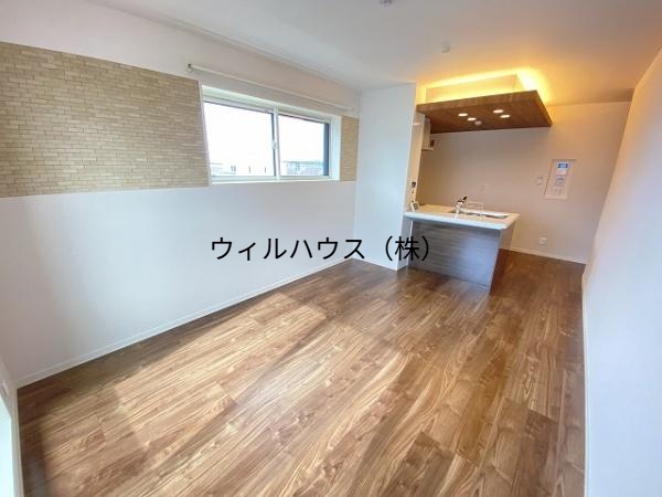 居室・リビング　カウンターキッチン！