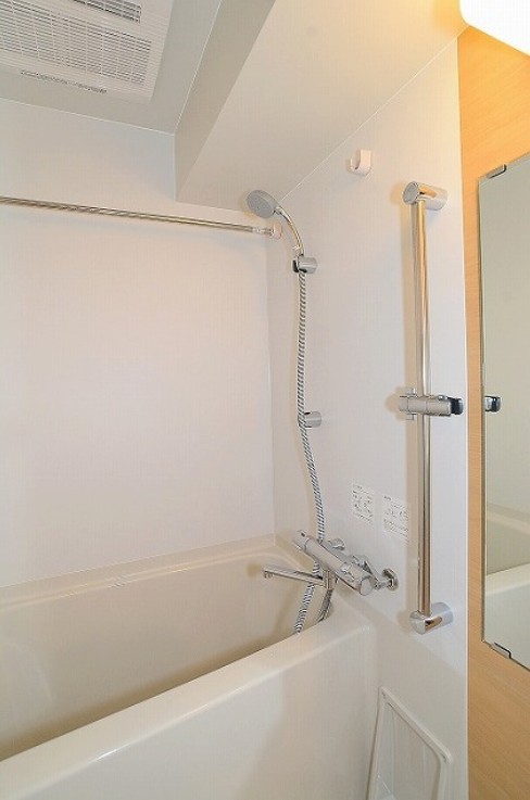 バス・シャワールーム　風呂